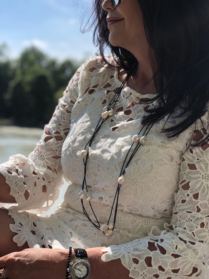 White lace dress Lanidor, Nine West shoes, Chanel bag, Saint Laurent Shades, ageless style, fashion for ladies, over 50, mystyle, streetstyle, streetchic, Bekleidung, Fashionblog Augsburg, modeblogger no age, summerlook, Damenmode