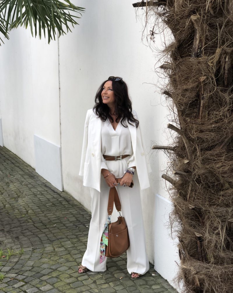 Hermès bag, brown and white look, Zara Suit and Top, summerlook, voguestyle, bestage style, style at any age, Fashionblog Augsburg, Coeur de Lion Jewelry, Bekleidung, Damenmode, streetchic