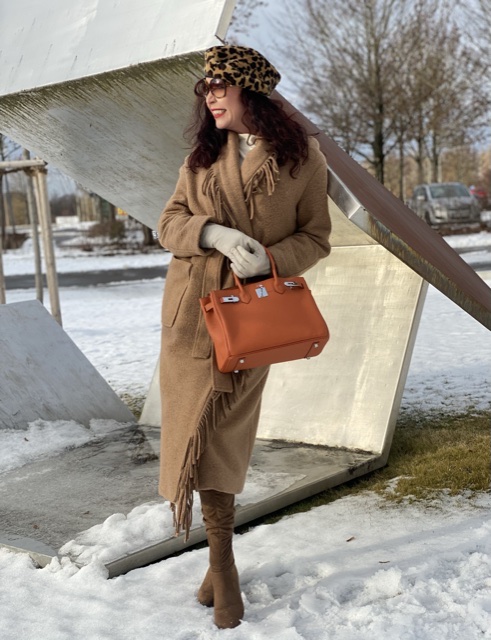 Coat with Fringes Made in Italy, Hermes bag, Leoprint cap, Ana Alcazar dress, Gucci shades, ageless fashion, mystyle, over50, ageless, timeless style, winteroutfit, streetstyle, streetfashion, streetwear, winterwear, cochastyle